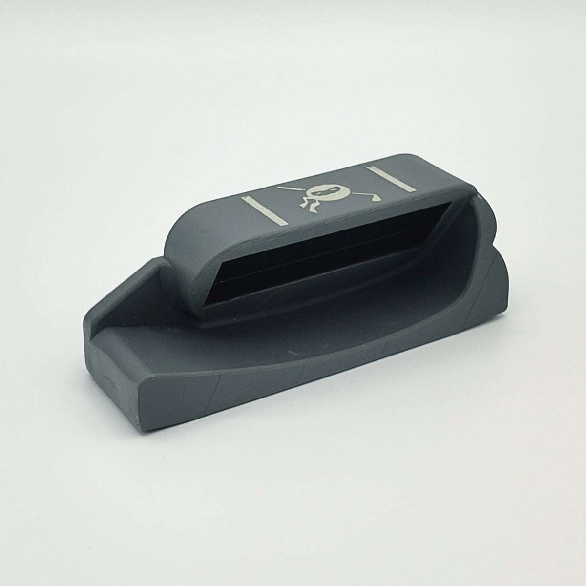 Rear view of the Obsidian putter attachment showing the recessed magnets.